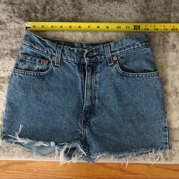 Levi's Pants - VINTAGE Levi’s High rise shorts!
